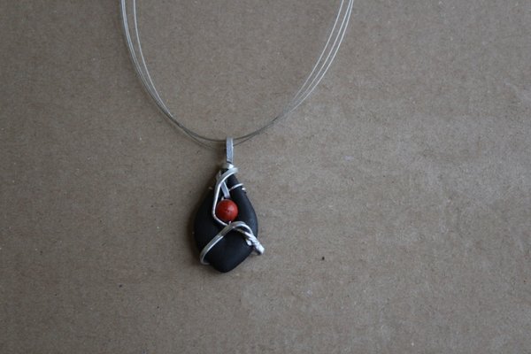 HALSKETTE  Aluminium silber/schwarz/rot, Unikat, handmade