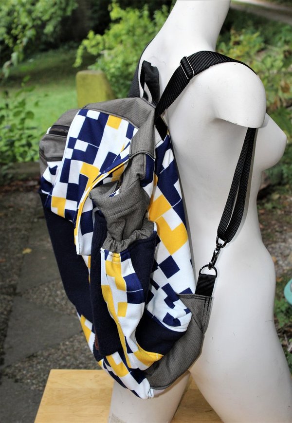 RUCKSACK Kleid - gelb/blau/weiß  - UPCYCLI-bag. Einzelstück